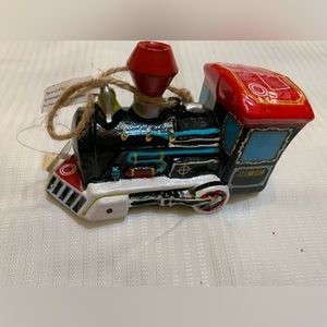 Trimsetter by Dillard's Glass Train LOCOMOTIVE Handcrafted Ornament NWT